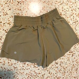 Lululemon shake it out shorts sheer oak